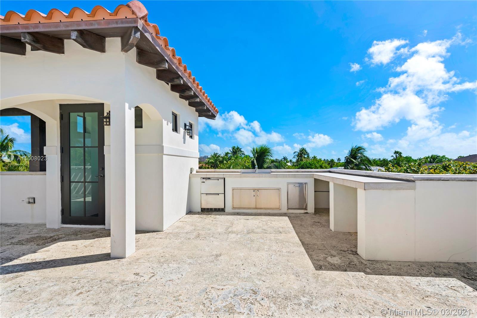 TROPICAL ISLE HOMES SUB 4 - Residential