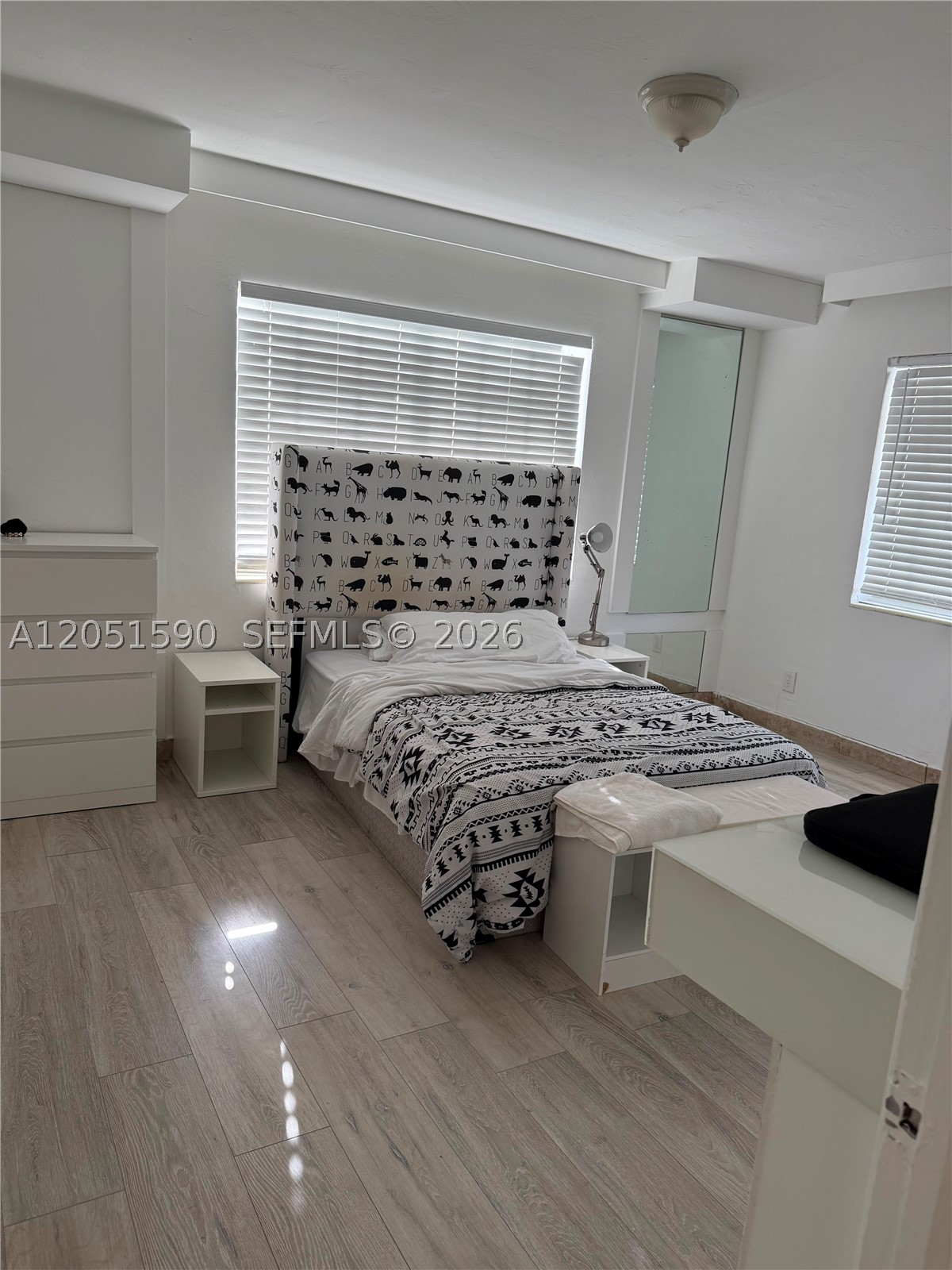 VILLA ELENA CONDO - Residential
