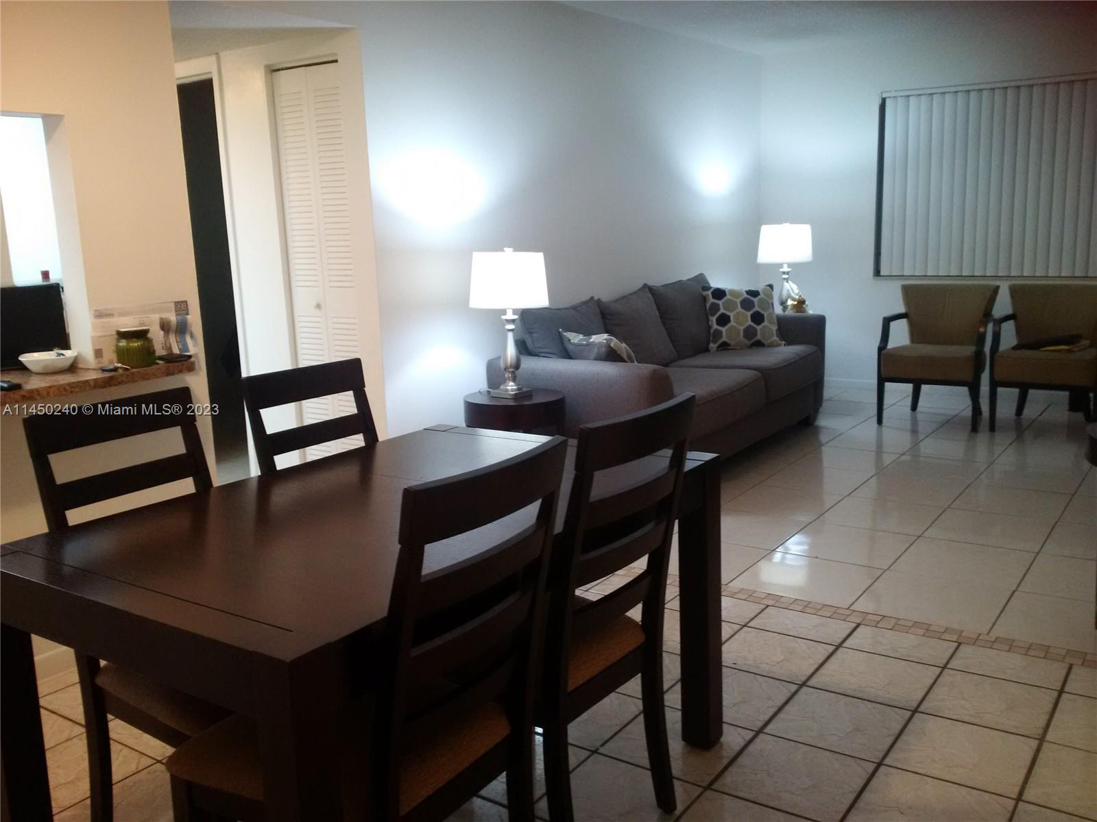 NOVA LAKES - Residential Lease