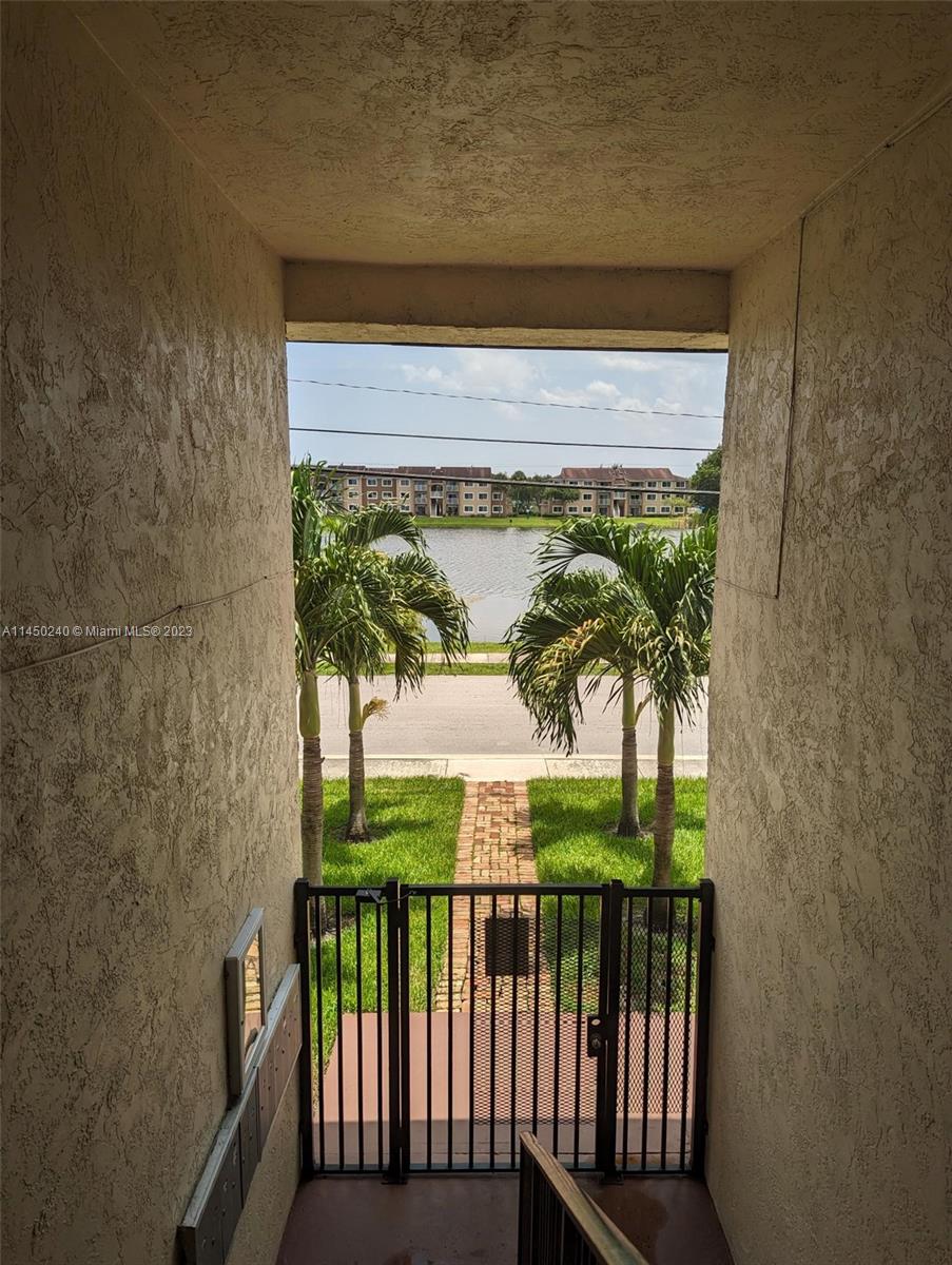 NOVA LAKES - Residential Lease