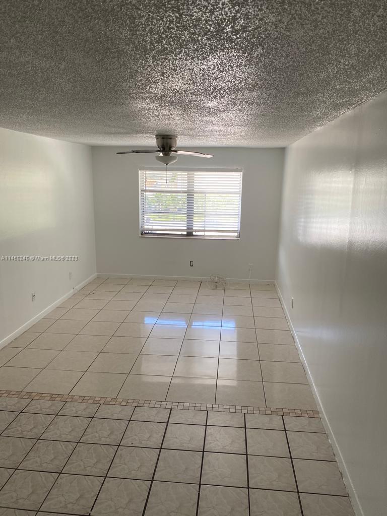 NOVA LAKES - Residential Lease