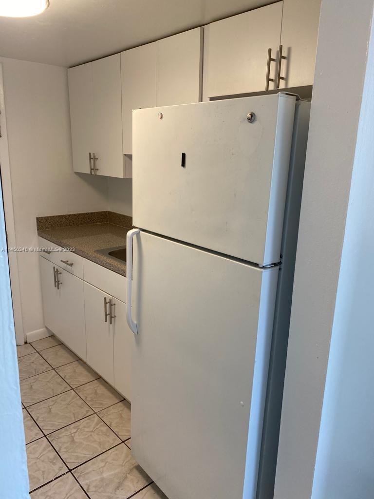 NOVA LAKES - Residential Lease