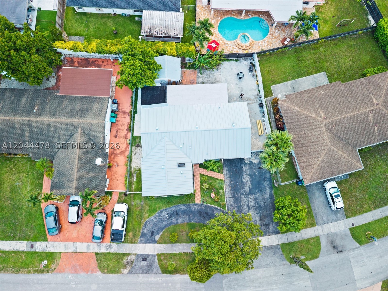 WINSTON PARK UNIT 7 - Residential