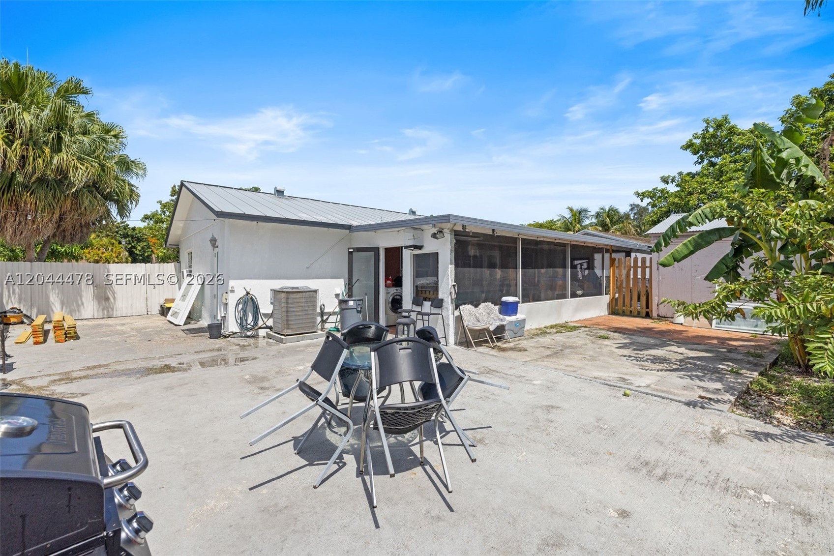 WINSTON PARK UNIT 7 - Residential