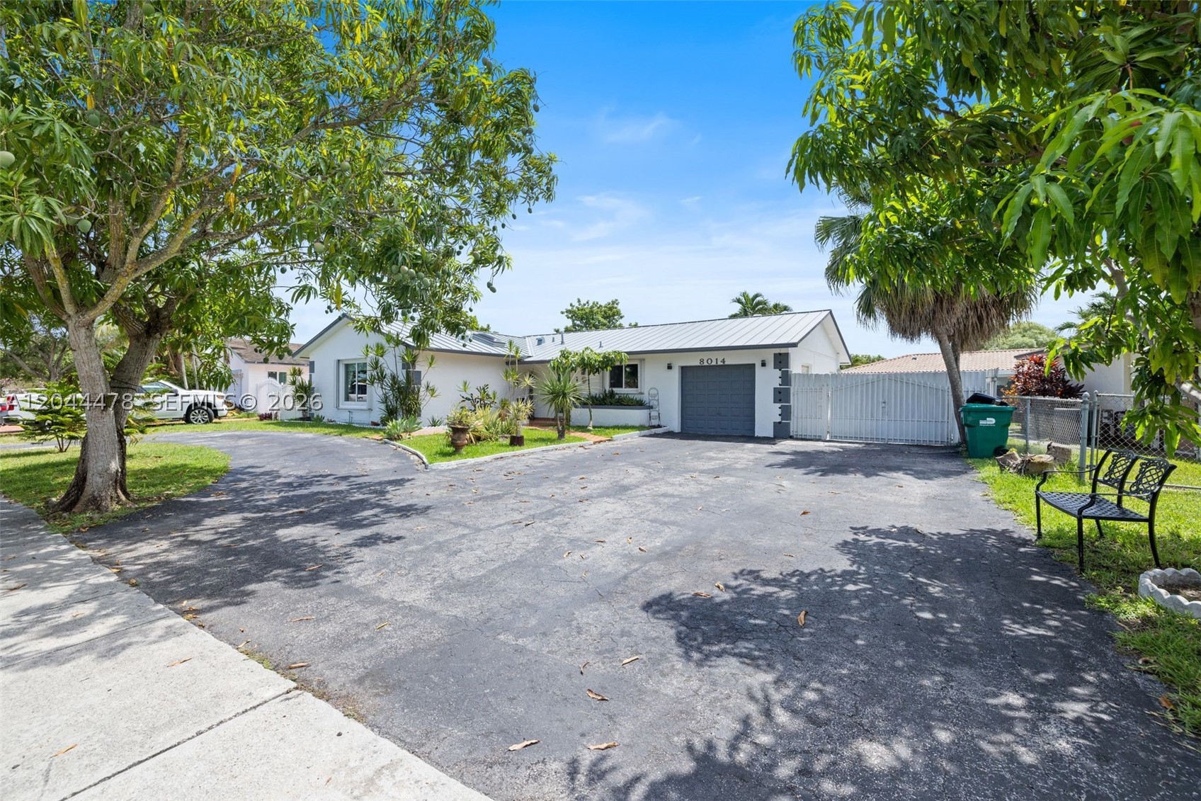 WINSTON PARK UNIT 7 - Residential