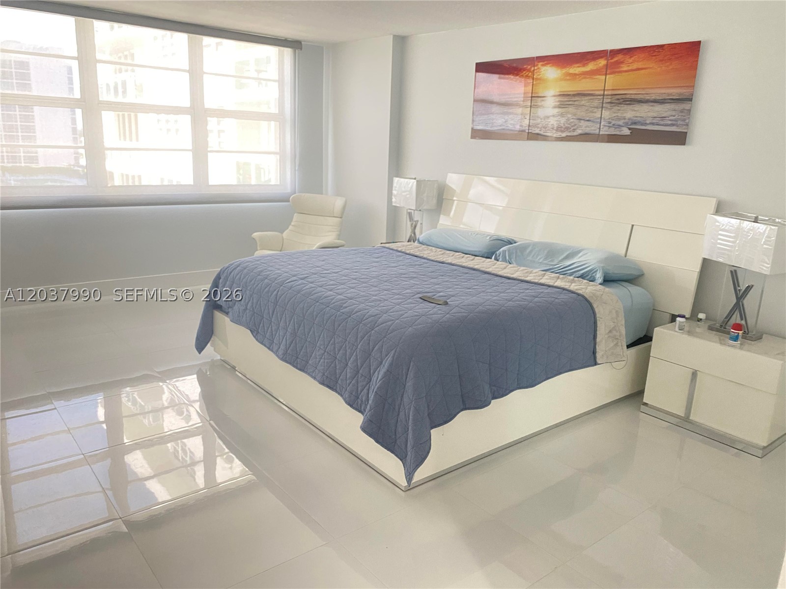THE COLLINS CONDO - Residential Lease