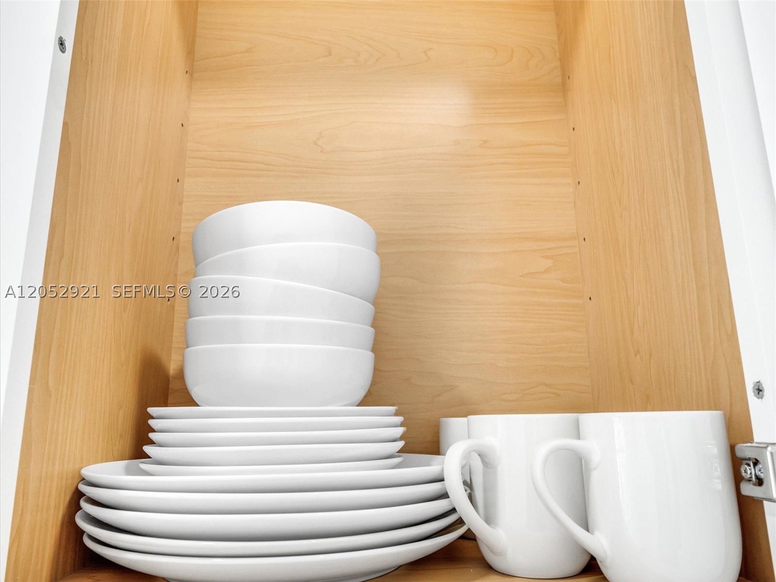 FLOREE - Residential Lease