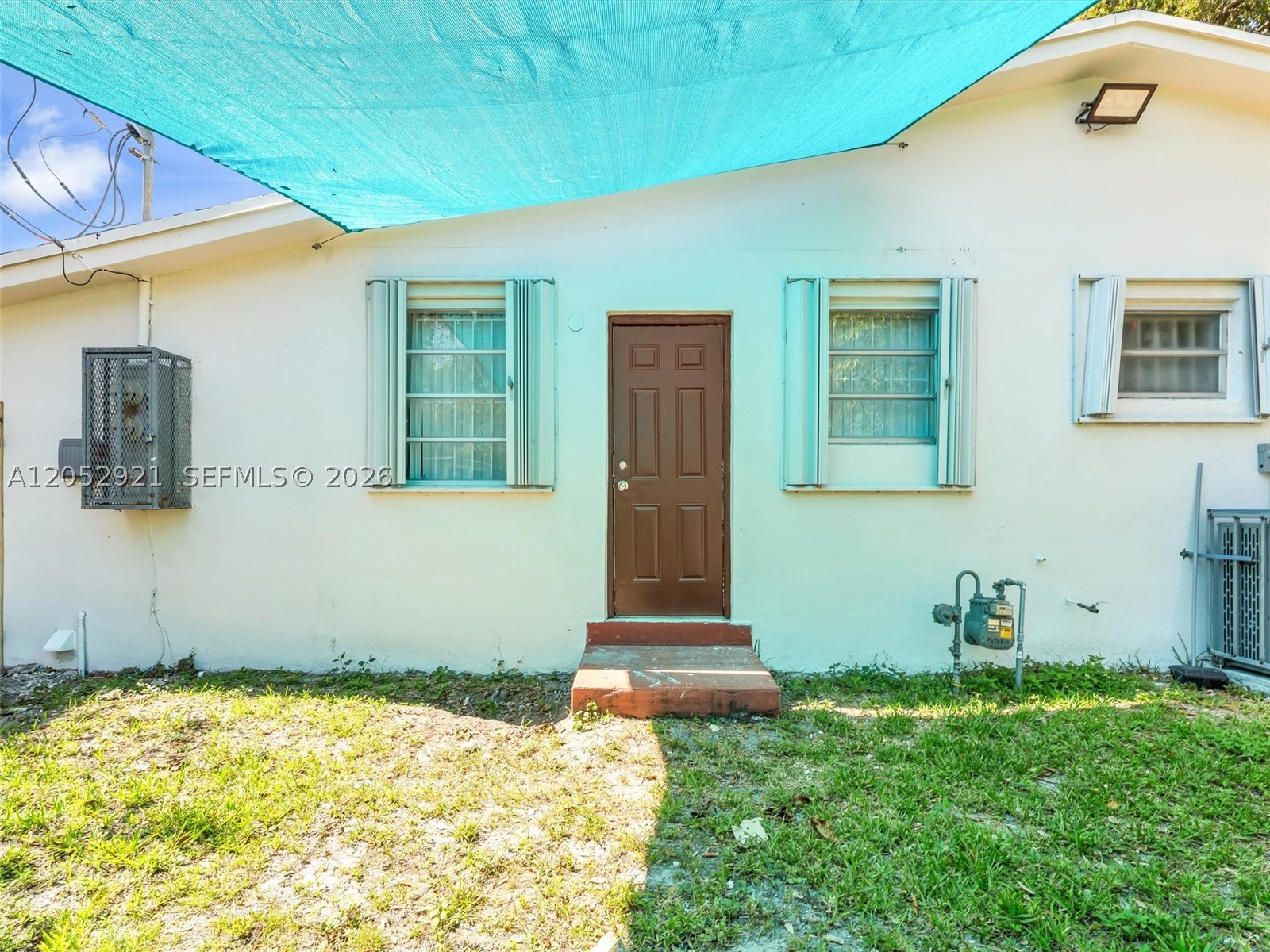 FLOREE - Residential Lease