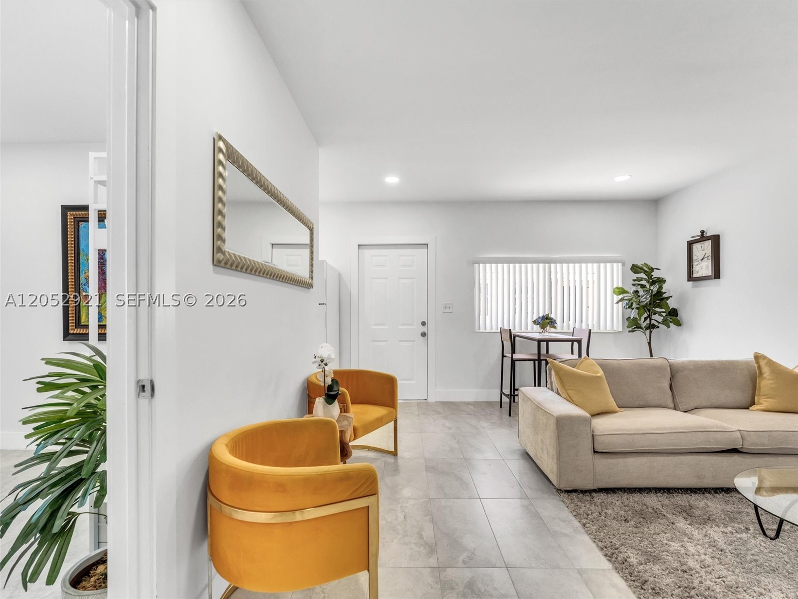 FLOREE - Residential Lease