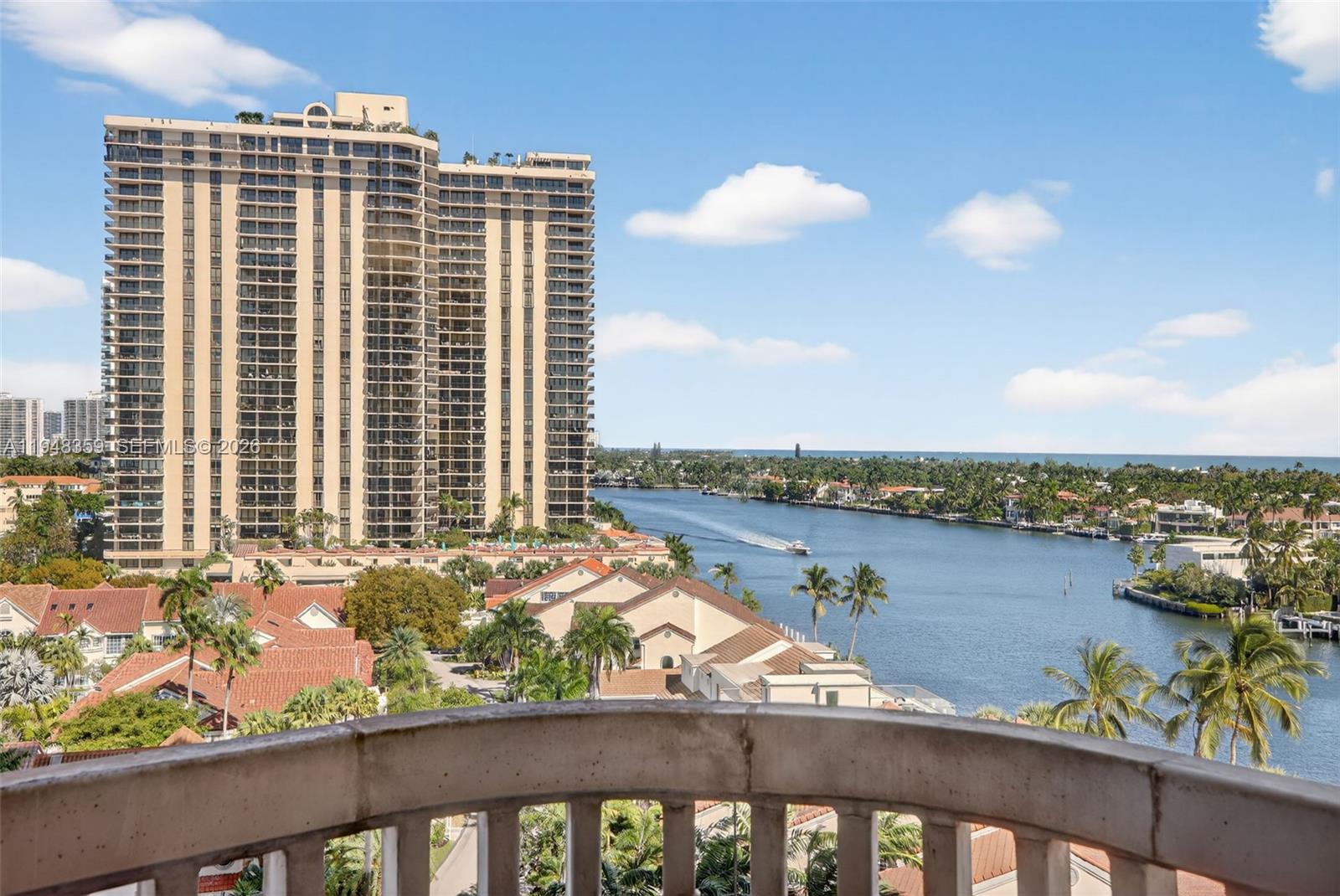 TURNBERRY TOWERS CONDO - Residential