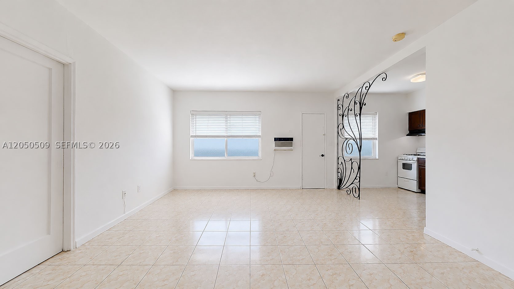 SILVER BLUFF EST SEC C - Residential Lease