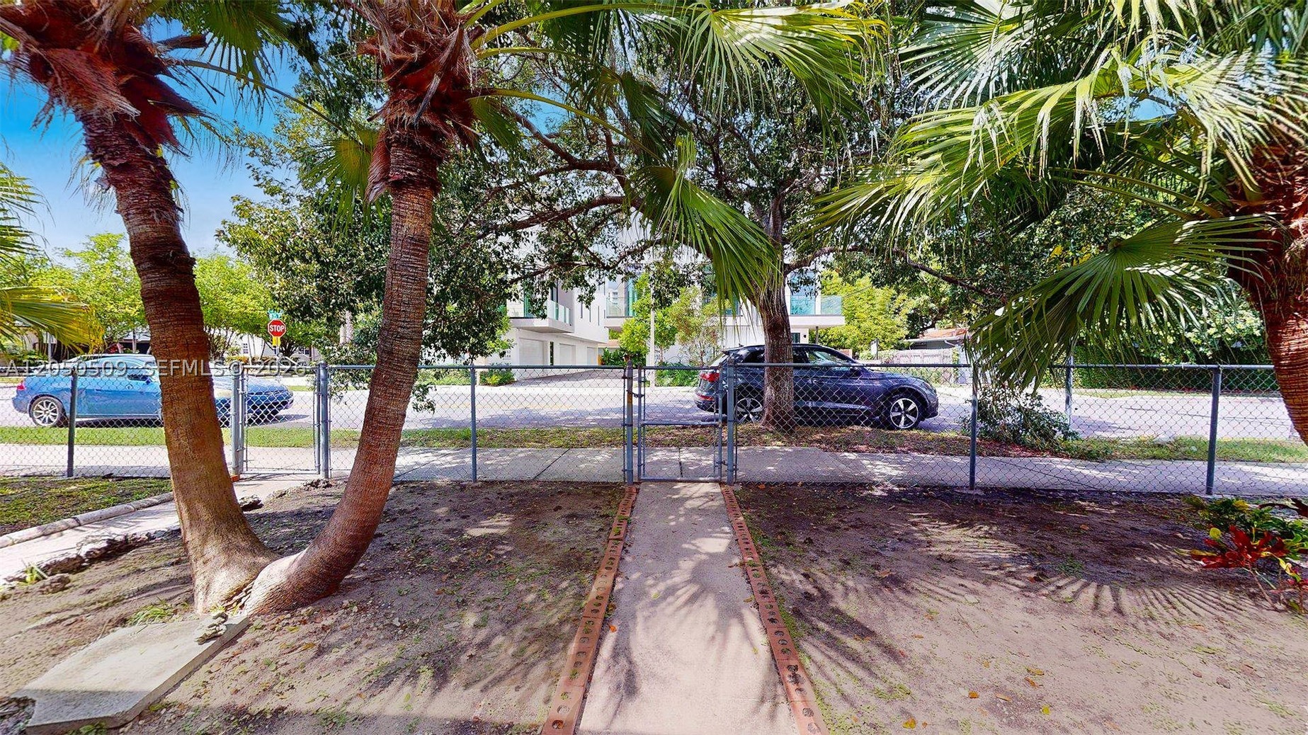SILVER BLUFF EST SEC C - Residential Lease