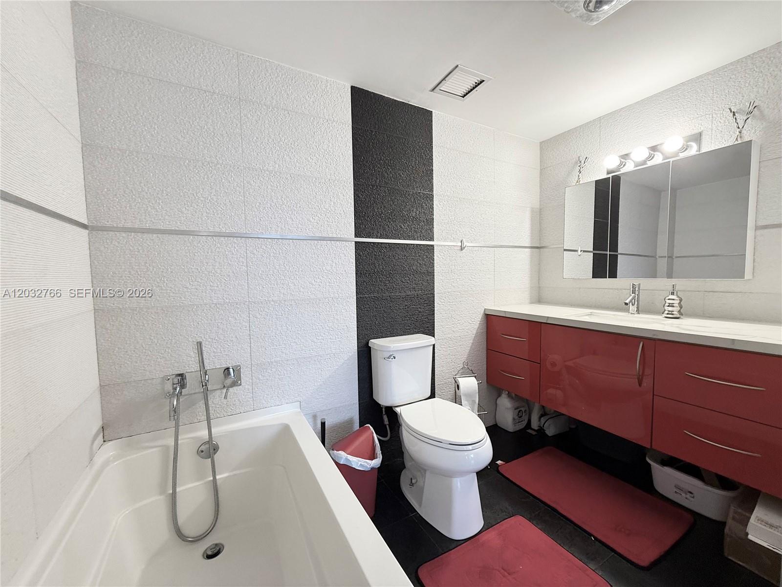 HILLCREST EAST NO 24 COND - Residential