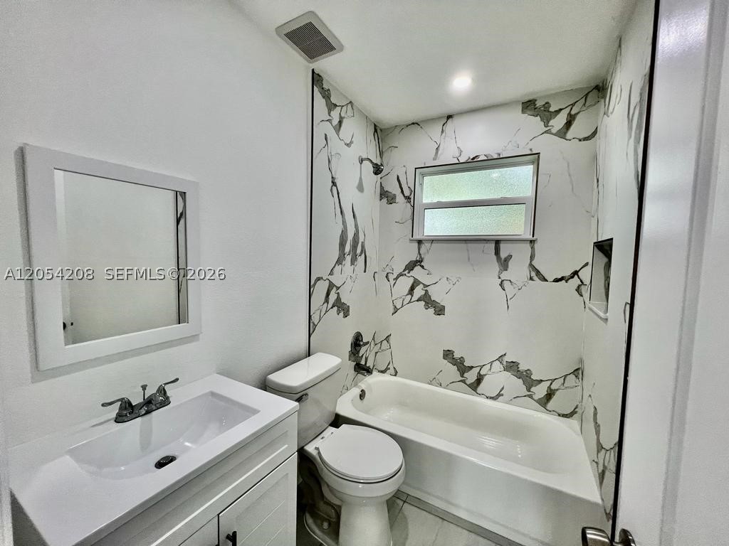 HUDSONS SUB - Residential Lease