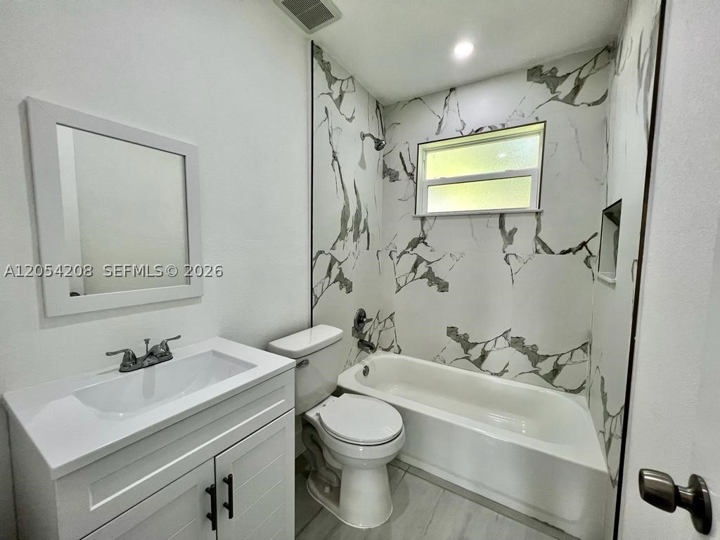 HUDSONS SUB - Residential Lease