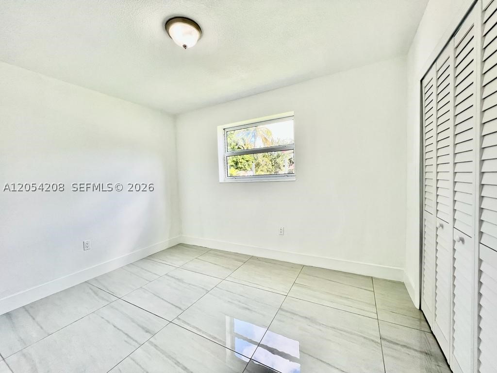 HUDSONS SUB - Residential Lease