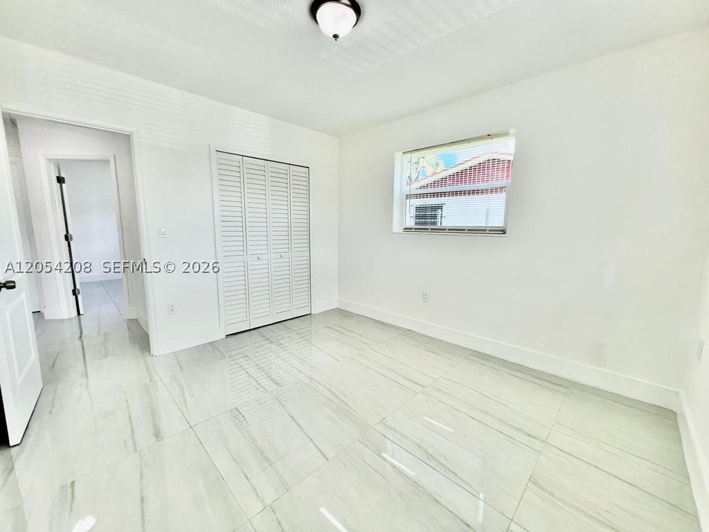 HUDSONS SUB - Residential Lease