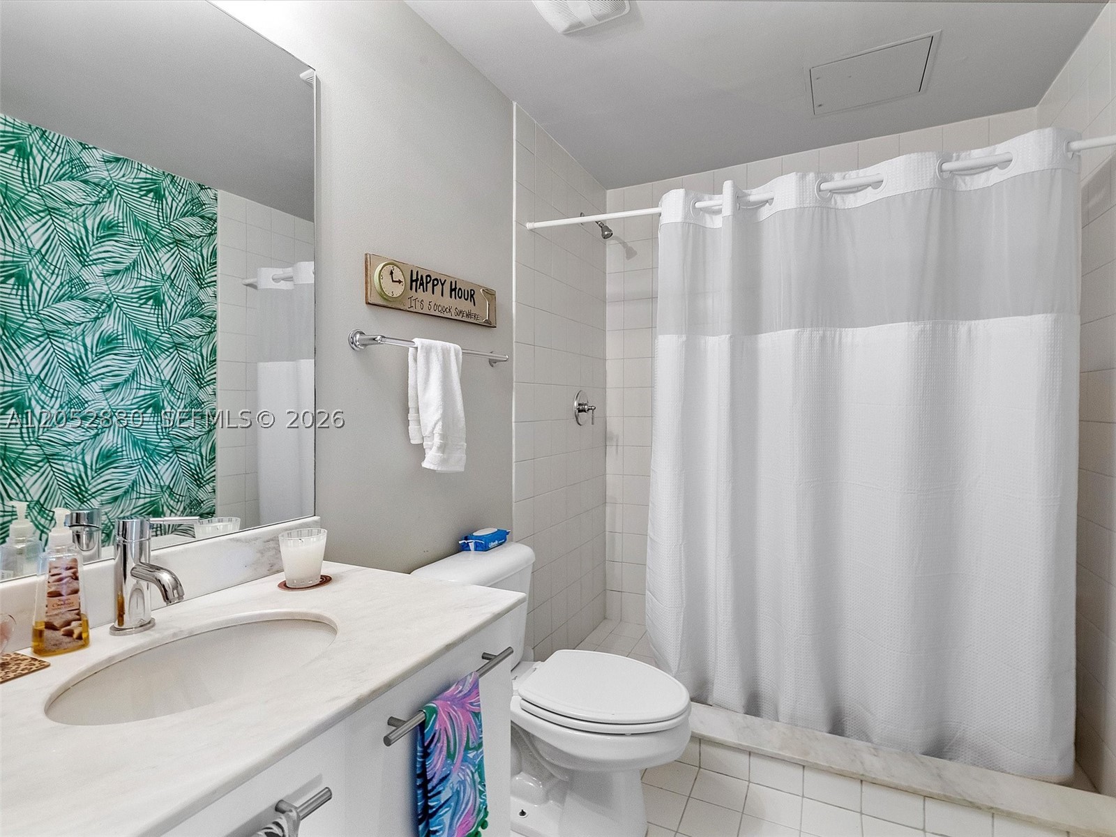 MARINABLUE CONDO - Residential