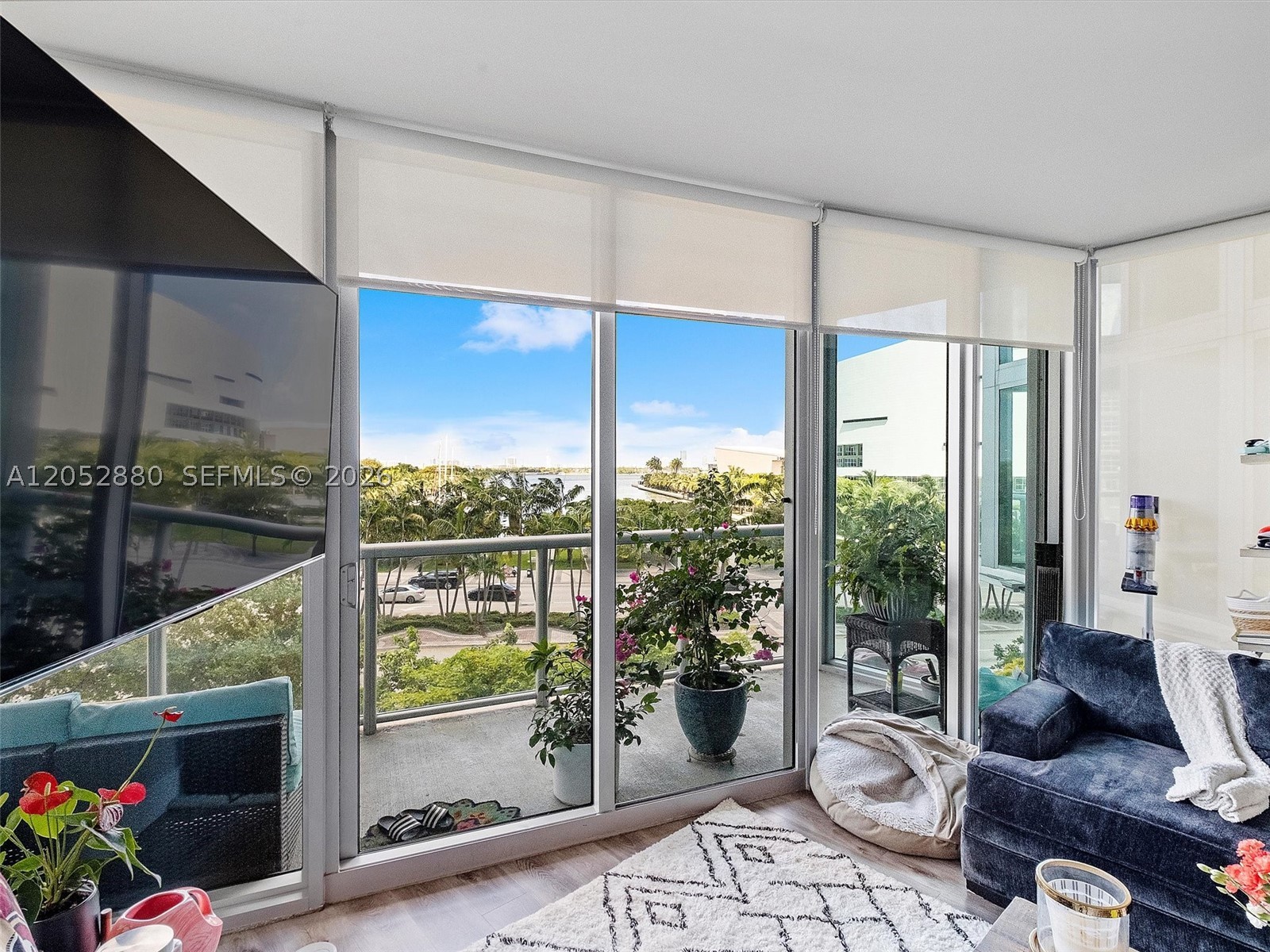 MARINABLUE CONDO - Residential