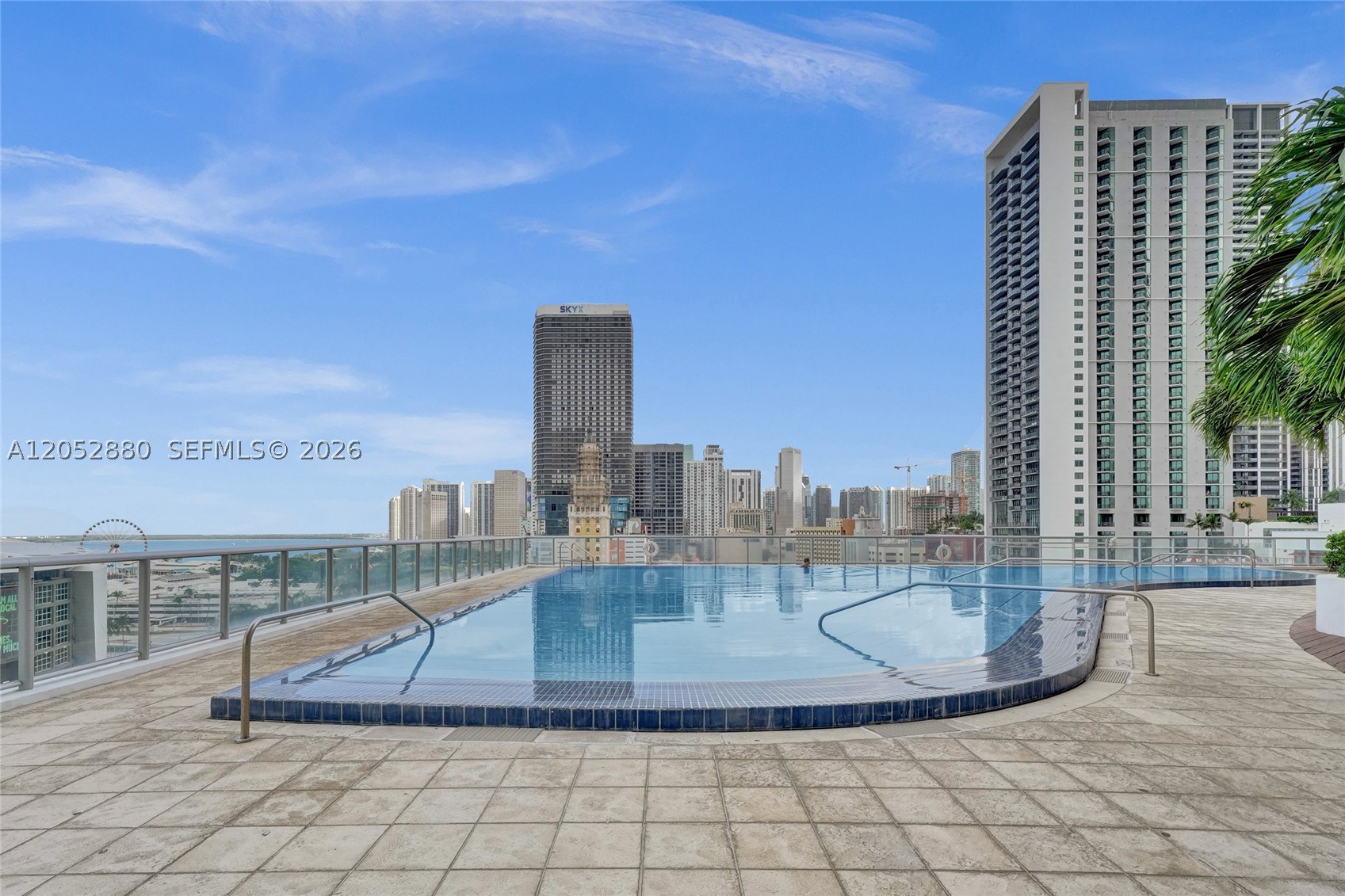 MARINABLUE CONDO - Residential