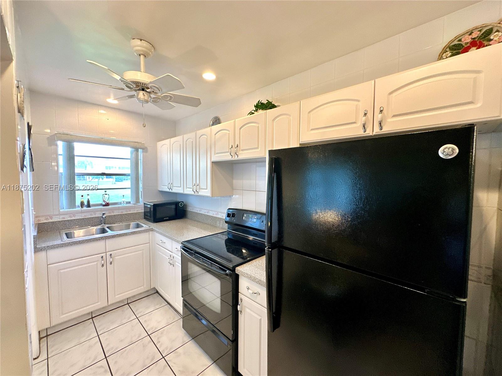 BEVERLY HILLS CONDO #1 - Residential