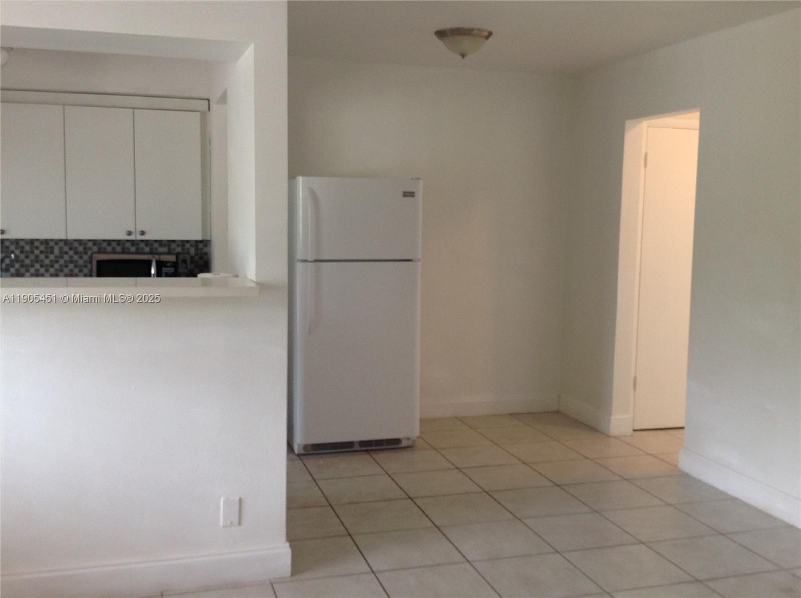 PELL MANOR CONDO - Residential