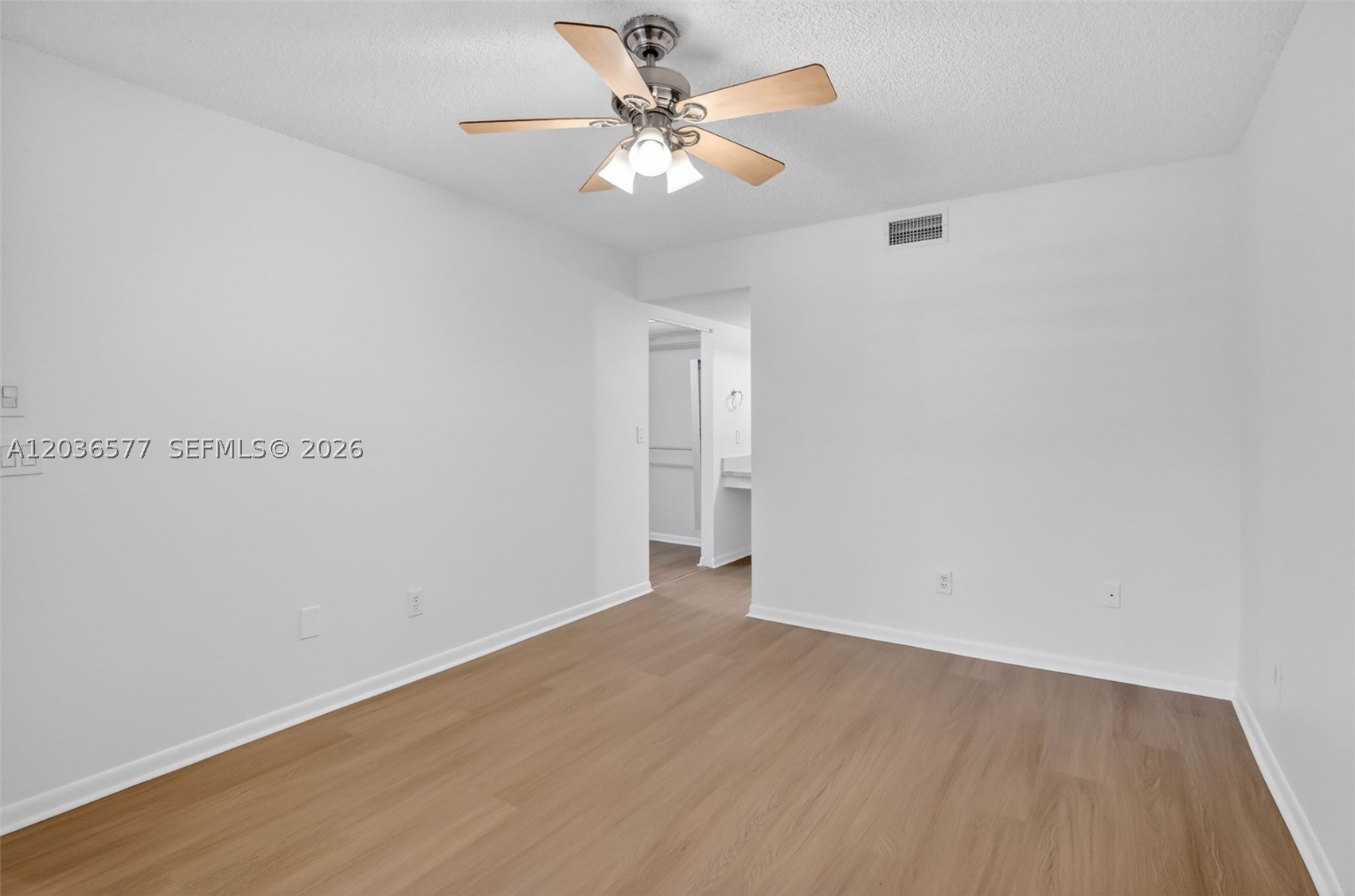 PIERPOINTE #5 CONDO #101 - Residential Lease
