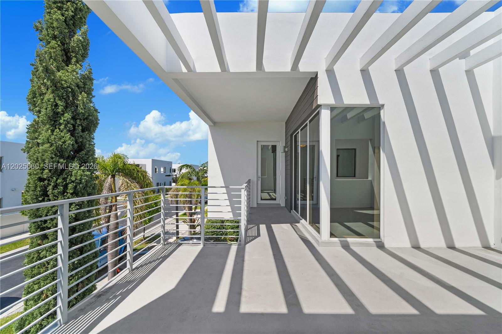 DORAL COMMONS RESIDENTIAL - Residential