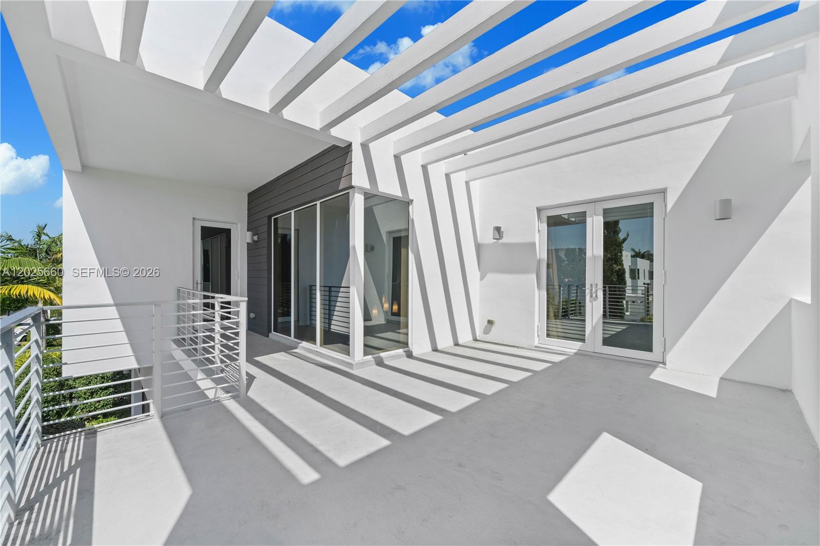 DORAL COMMONS RESIDENTIAL - Residential