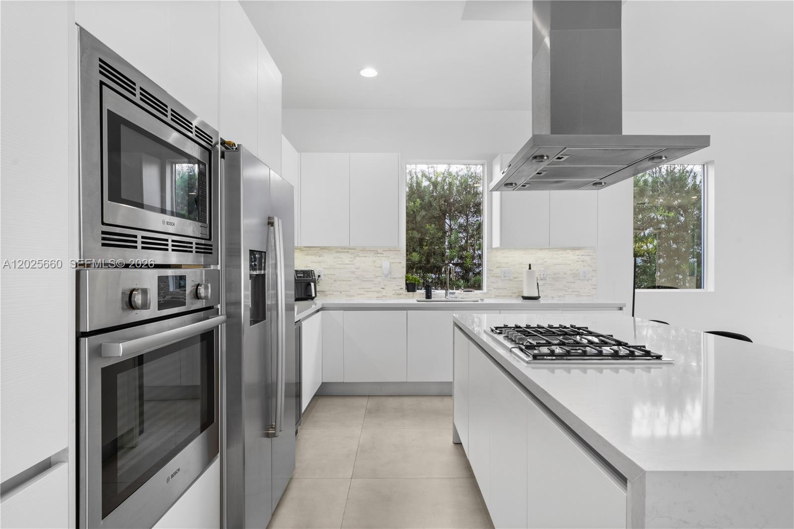 DORAL COMMONS RESIDENTIAL - Residential