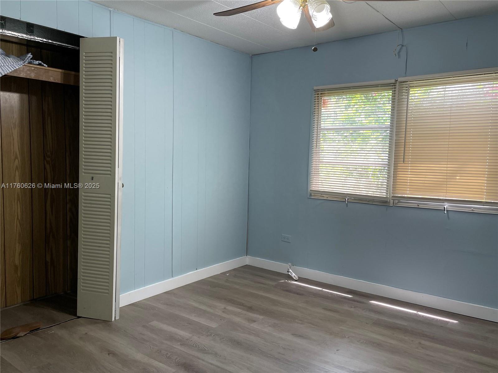 SANDALFOOT COVE SEC 1 - Residential Lease