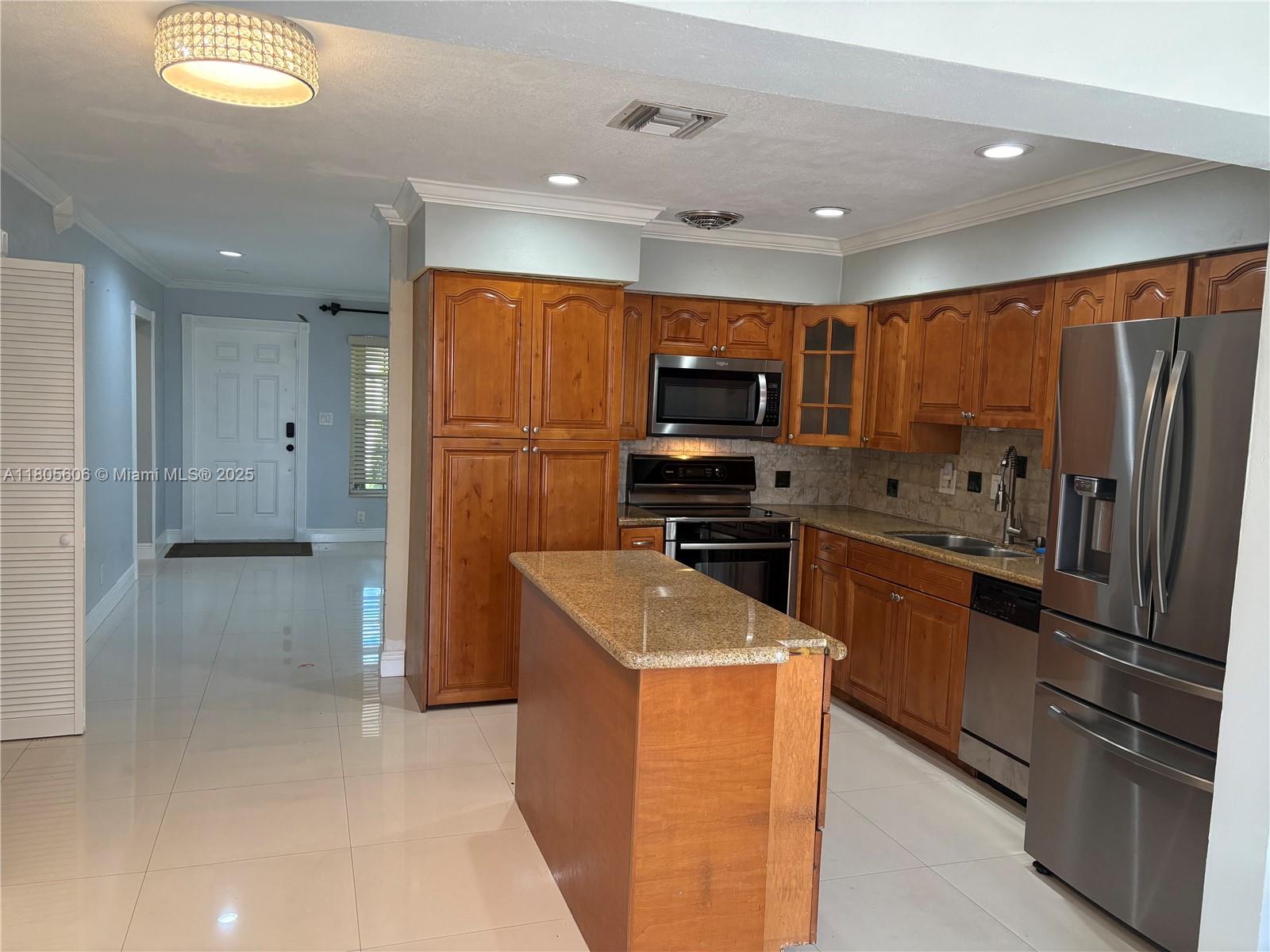 BOULEVARD HEIGHTS SEC 2 4 - Residential Lease
