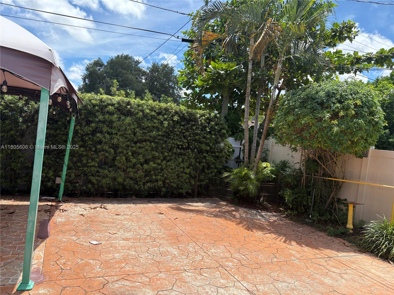 BOULEVARD HEIGHTS SEC 2 4 - Residential Lease