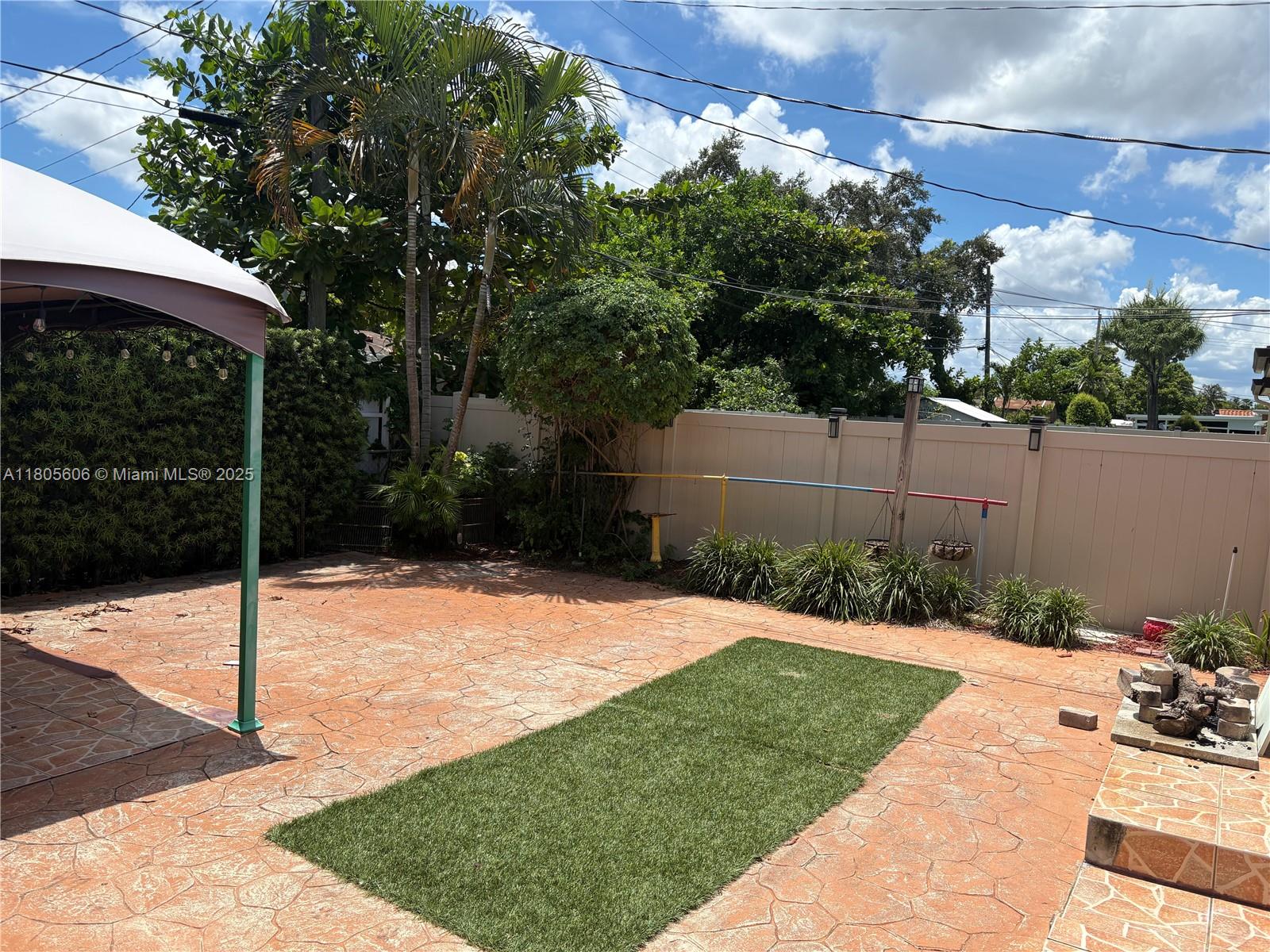 BOULEVARD HEIGHTS SEC 2 4 - Residential Lease