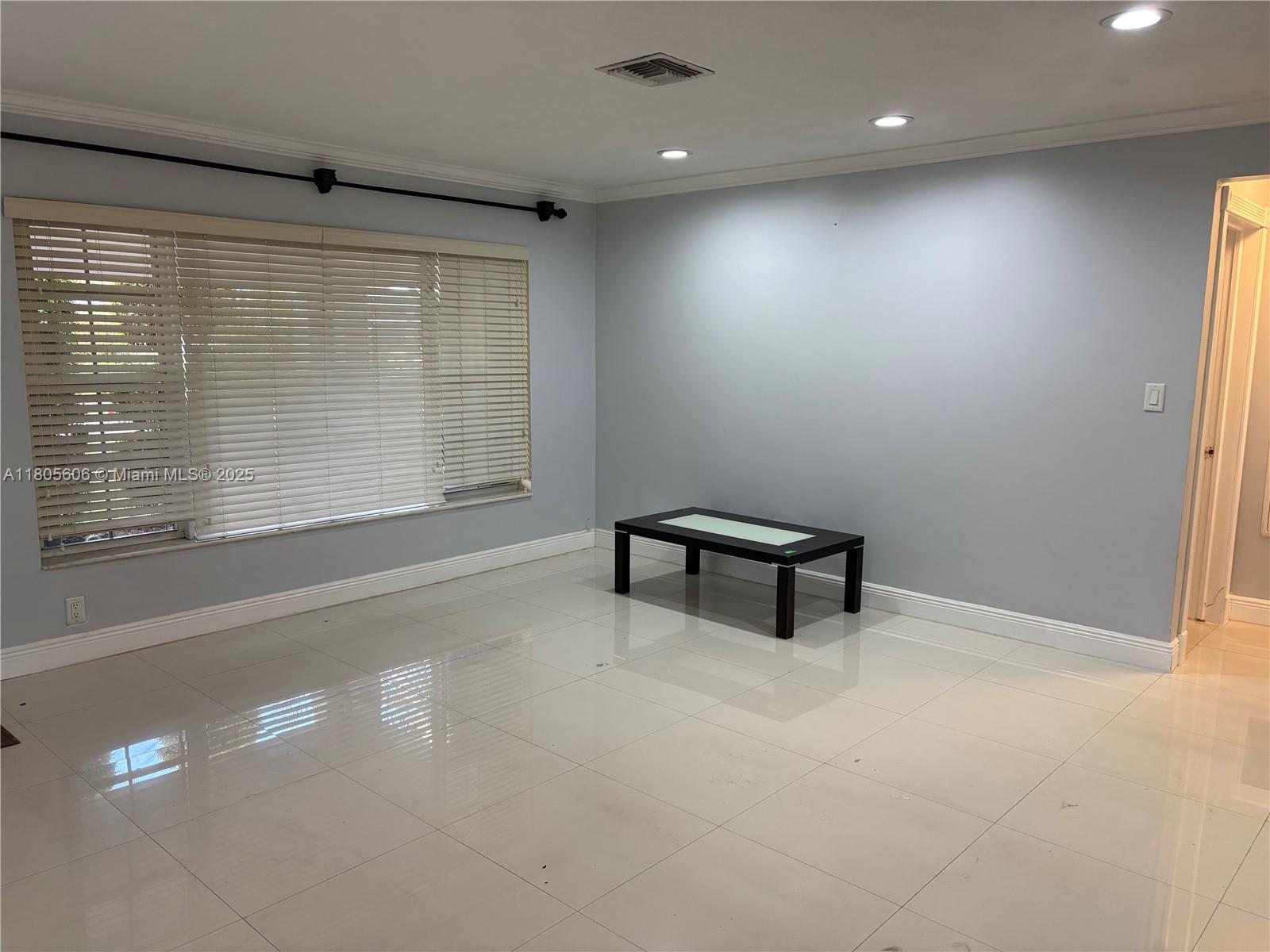 BOULEVARD HEIGHTS SEC 2 4 - Residential Lease