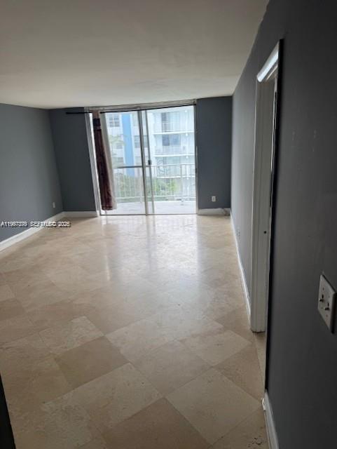 MONTECARLO CONDO - Residential