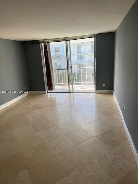 MONTECARLO CONDO - Residential