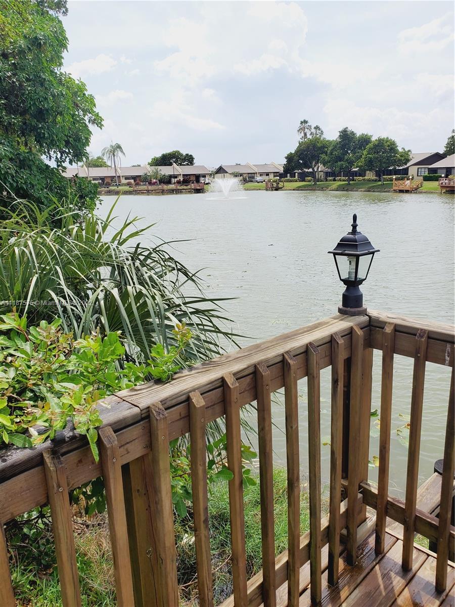 WOODLAKE ISLES NORTH CONDO - Residential