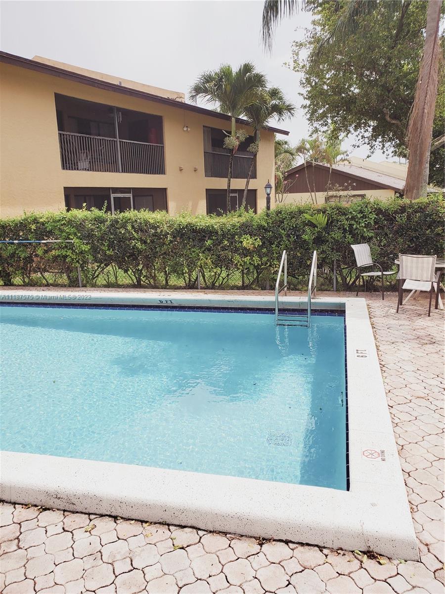WOODLAKE ISLES NORTH CONDO - Residential