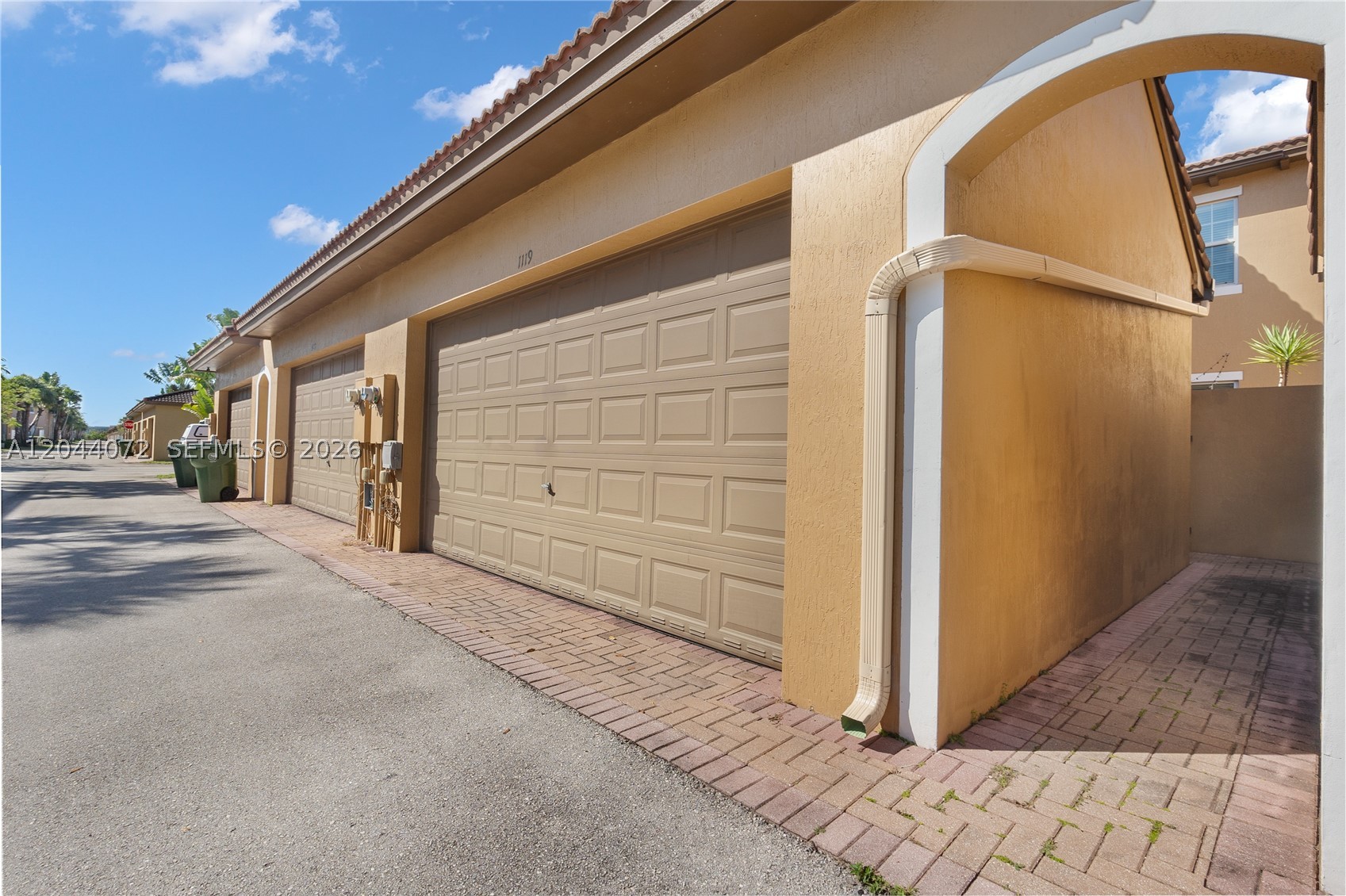 MEADOW PINES - Residential Lease