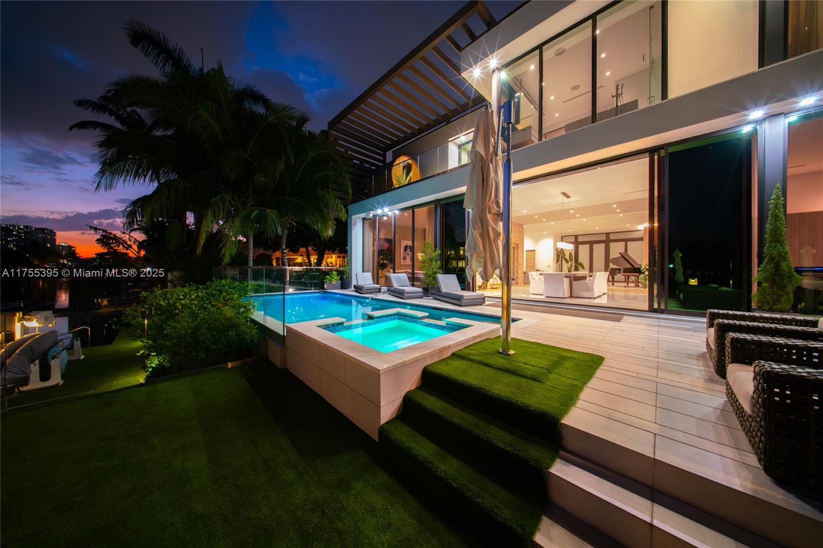 EASTERN SHORES 1ST ADDN - Residential