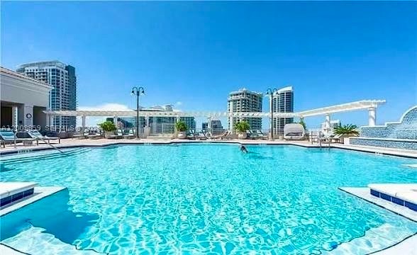 NURIVER LANDING CONDO - Residential