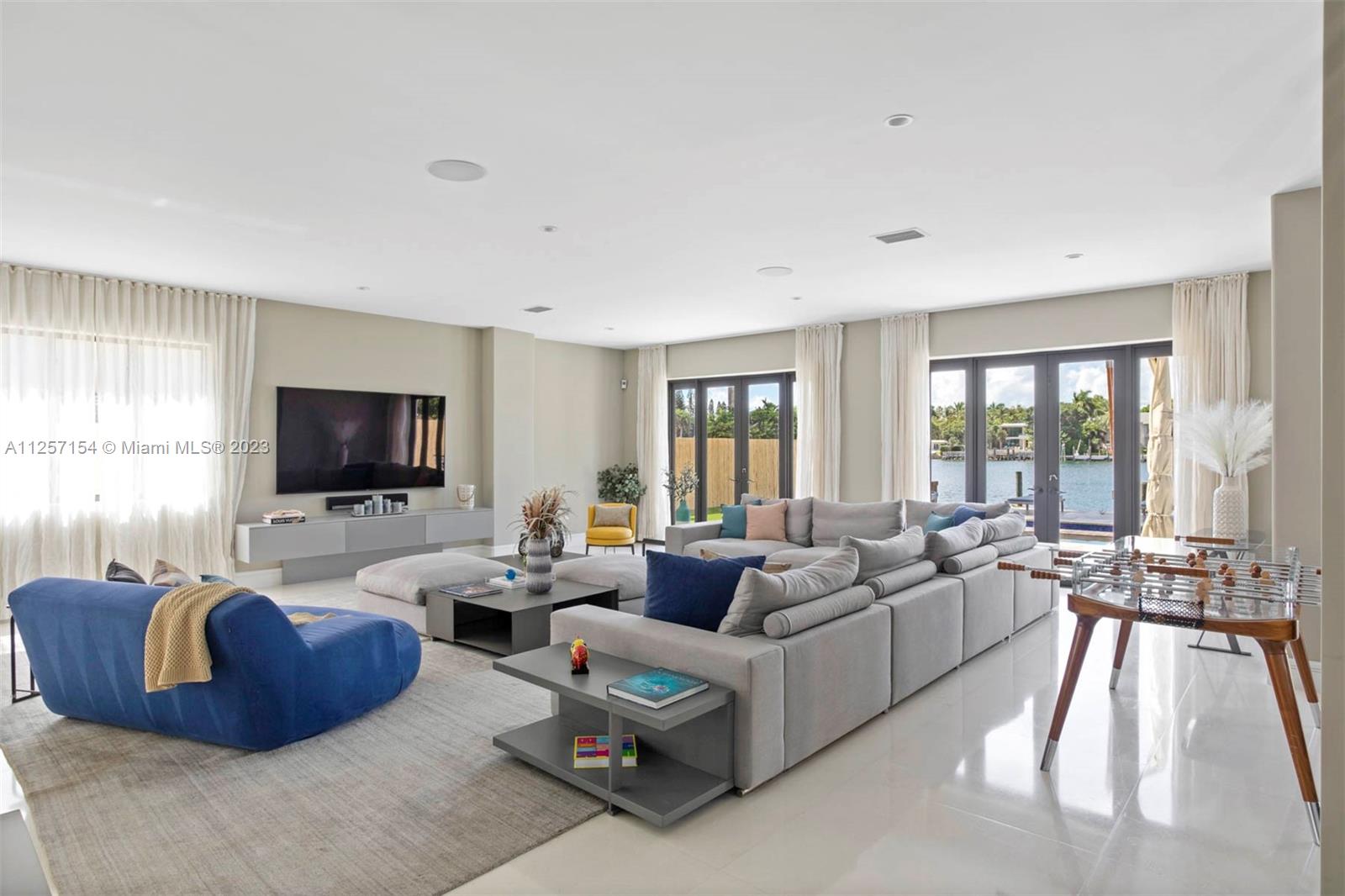 HIBISCUS ISLAND - Residential