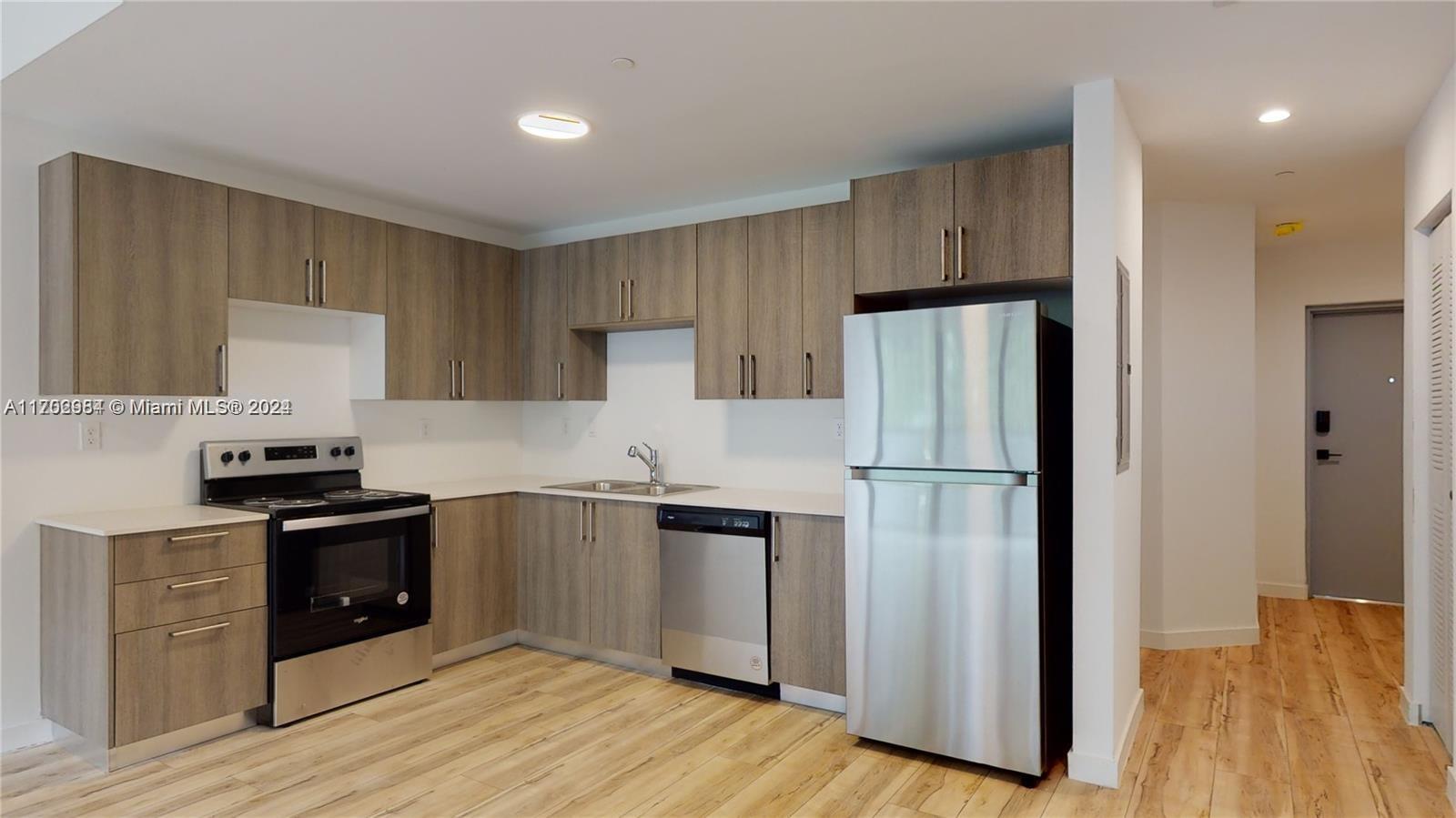 Experience the charm of our brand-new townhouse community nestled in the heart of Princeton! Each unit boasts the convenience of in-unit washer and dryer facilities, state-of-the-art stainless steel kitchen appliances, and robust impact-resistant windows. Our prime location offers seamless access to the nearby Turnpike, and each unit includes one dedicated parking space. Tenants are responsible for water and electricity expenses, ensuring complete control over your utility costs. Welcome home to a life of modern comfort and convenience!