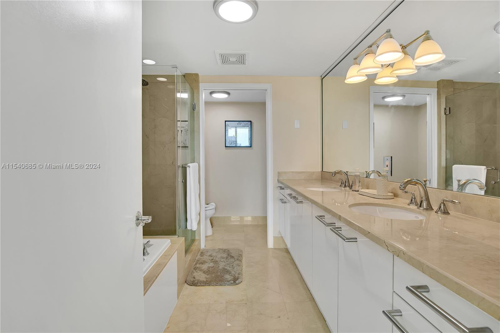 THE EXECUTIVE RESIDENCES - Residential Lease