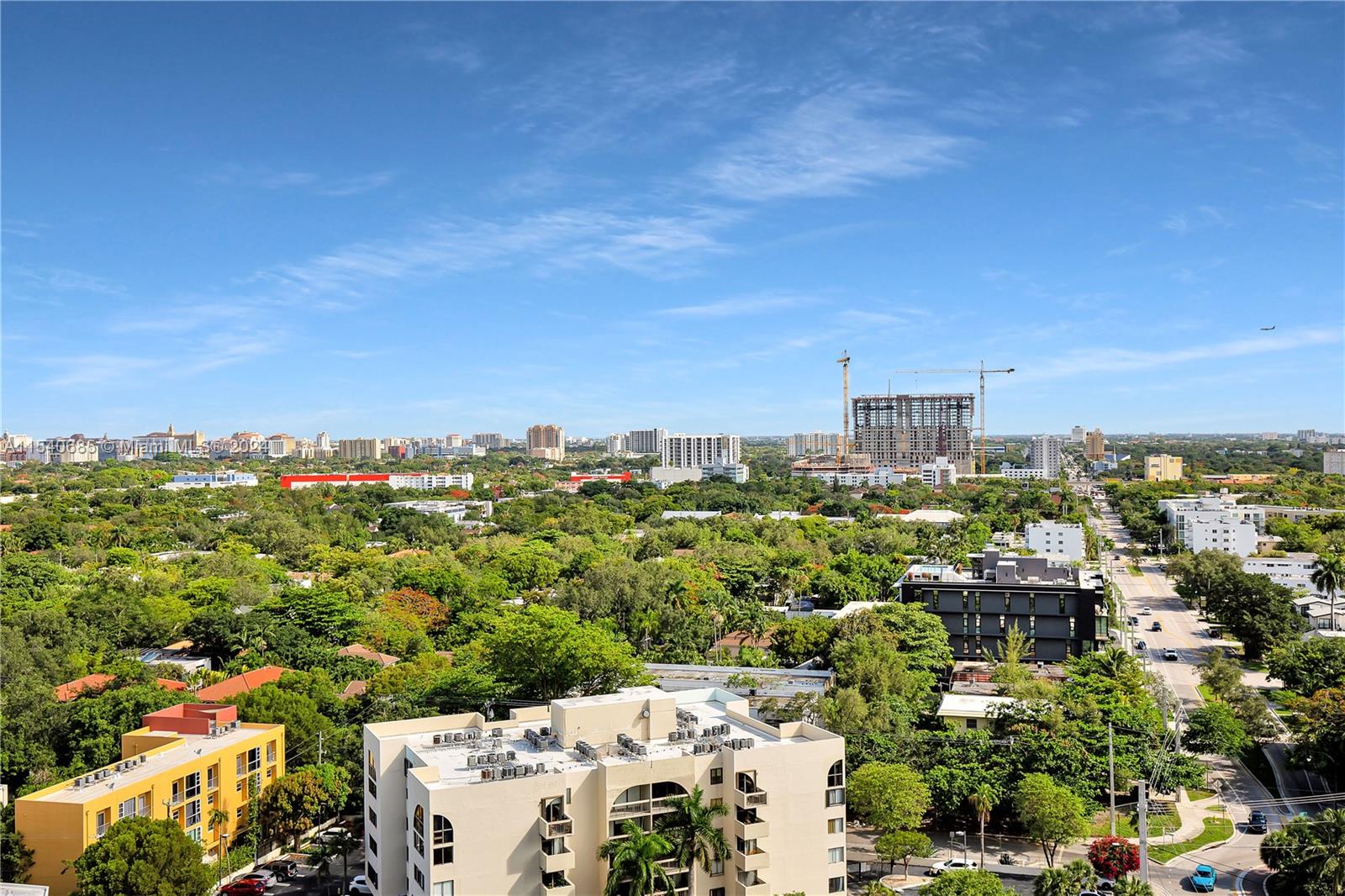THE EXECUTIVE RESIDENCES - Residential Lease