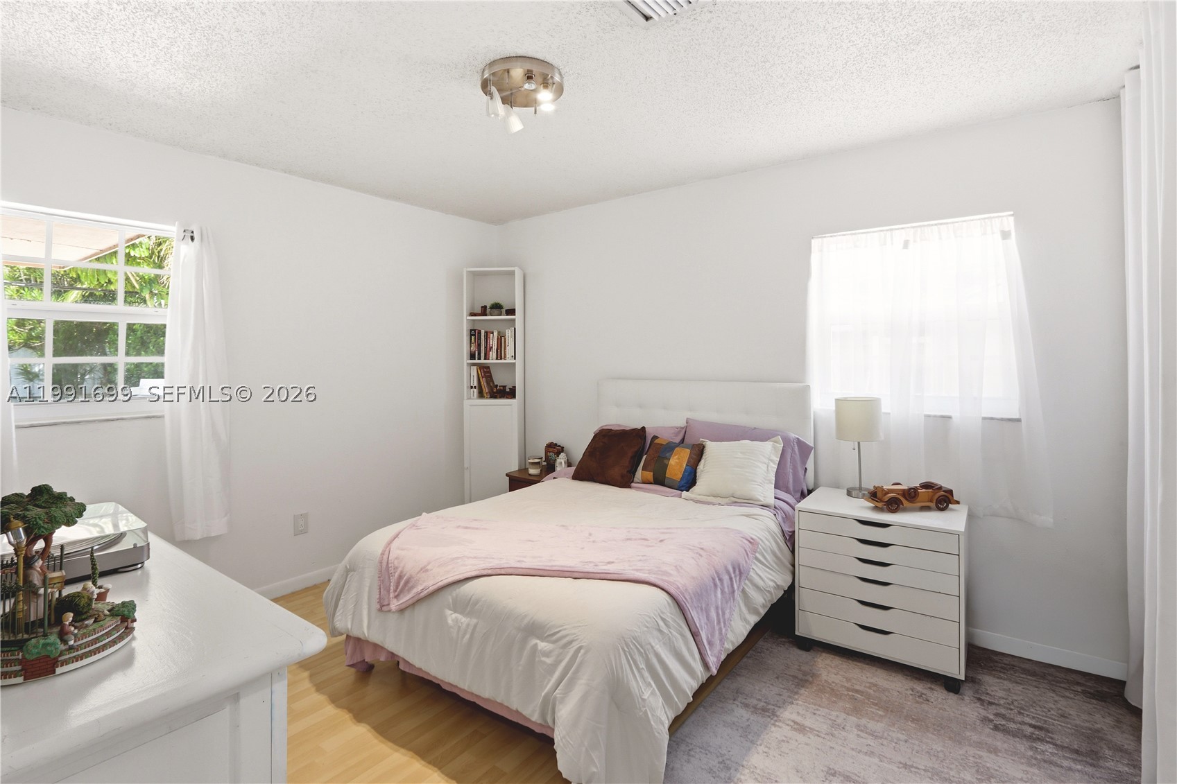 HEFTLER HOMES SUNSET PARK - Residential