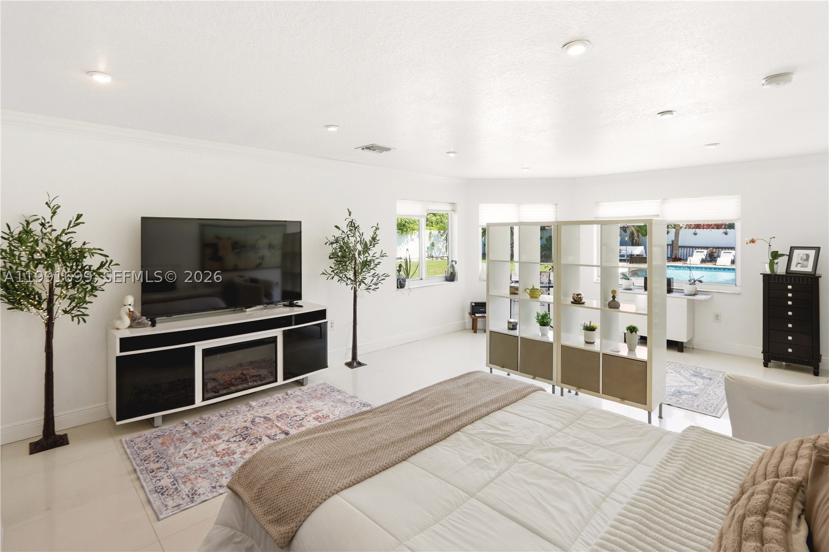HEFTLER HOMES SUNSET PARK - Residential
