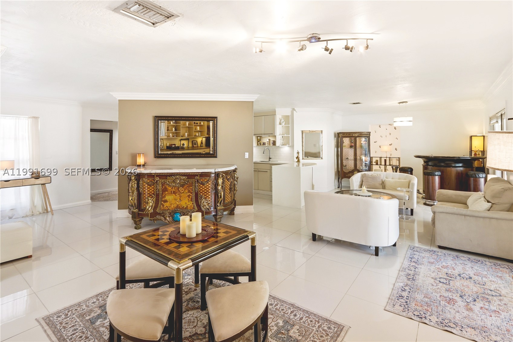 HEFTLER HOMES SUNSET PARK - Residential