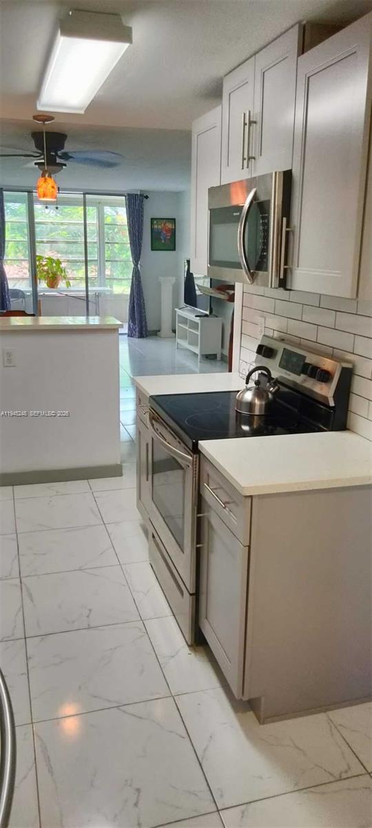 CYPRESS CHASE CONDO NO 6 - Residential